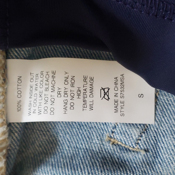 Pinkblush Distressed Denim Full Belly Maternity Shorts Size S - Picture 7 of 9